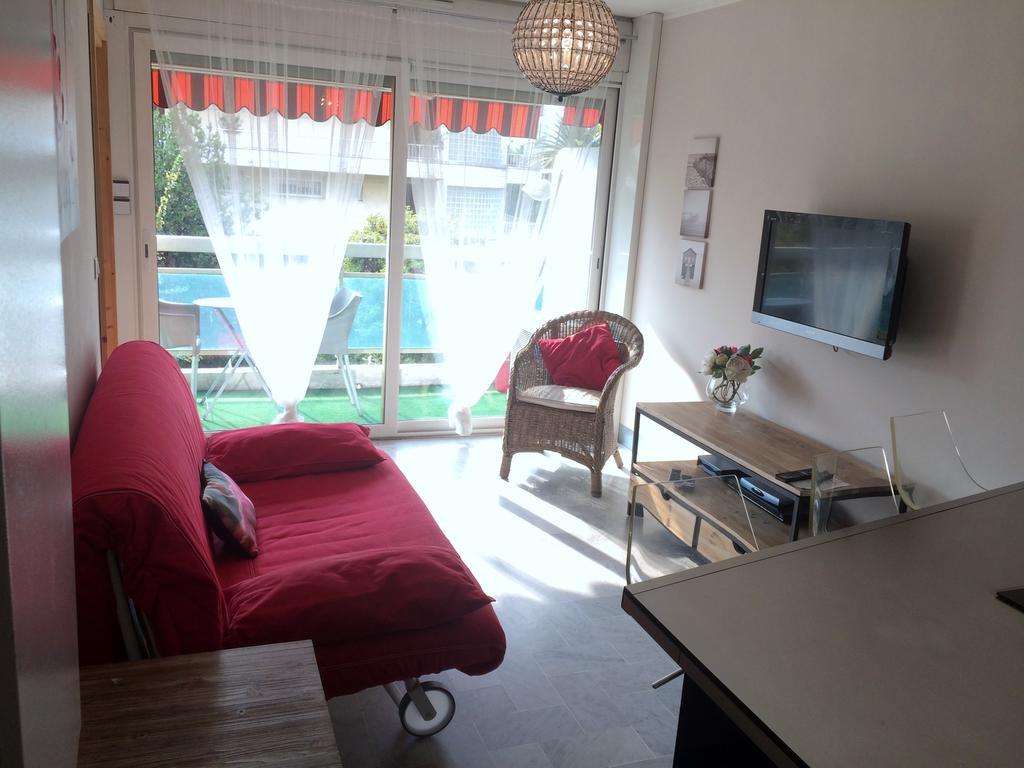 Appartement Le Saint James Nizza Zimmer foto
